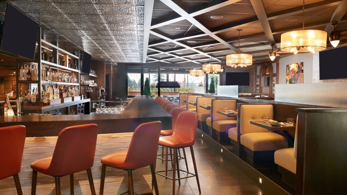 Rosemount Hotel | Courtyard by Marriott Kitchener