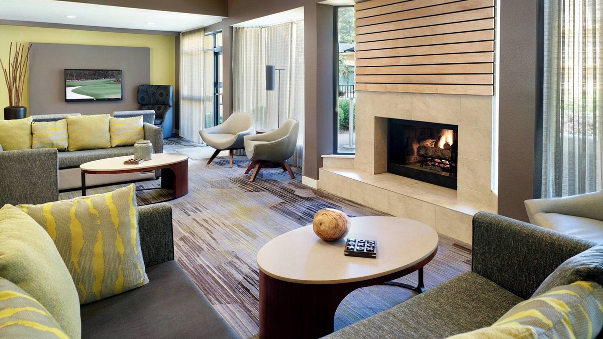 Macon Hotel | Courtyard by Marriott Macon