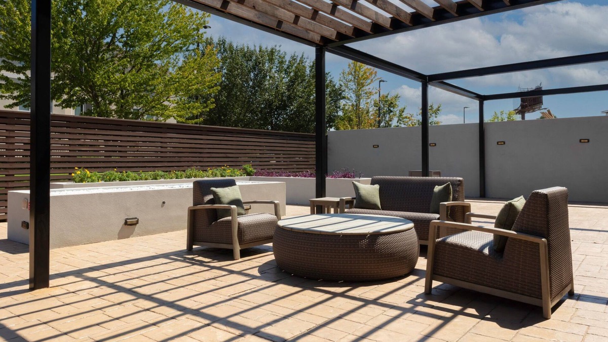 Ellendale Hotel | Courtyard by Marriott Memphis East/Galleria