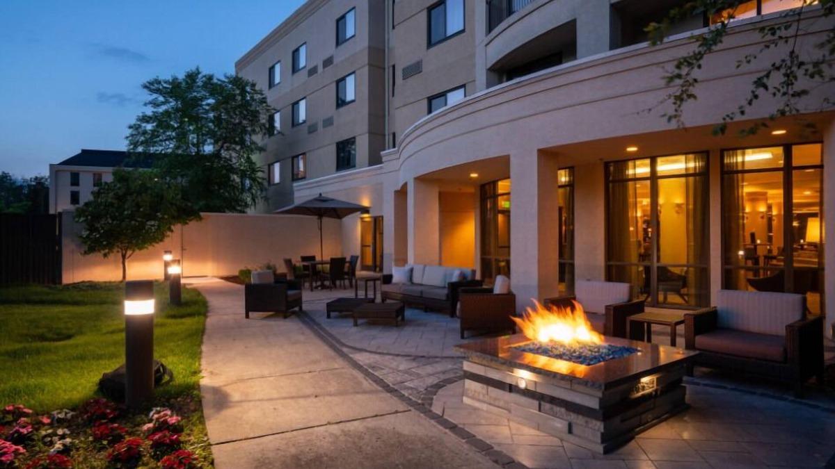 Middletown Hotel | Courtyard by Marriott Middletown Goshen