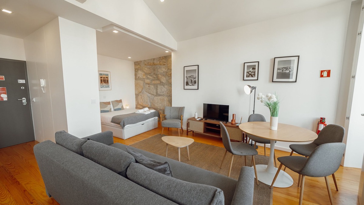 Campanha Apartment | COURTYARD OPORTO DESIGN APARTMENT F