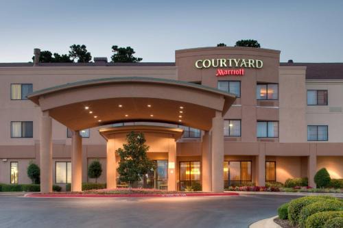 Texarkana Hotel | Courtyard Texarkana