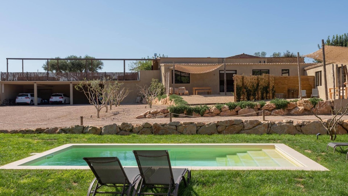 Pals Villa | Coutryside cottage Masos de Pals with Parking and pool