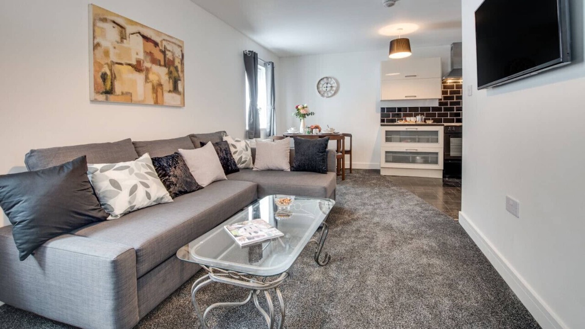 Skinningrove Apartment | Cove Hideaway - Two Bedroom Apartment, Sleeps 4