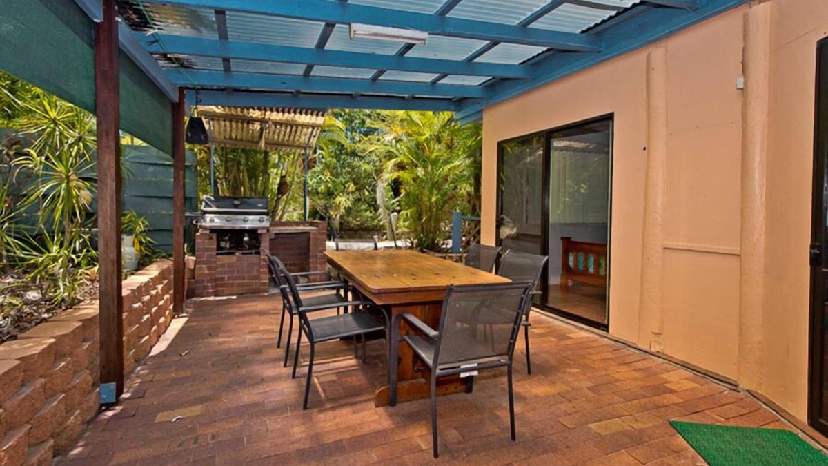 Brisbane Waterfront Apartment | Cowan Palms @ Cowan Unit 1