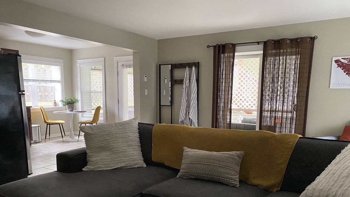Cobble Hill House | Cowichan valley suite - 10 mins to local wineries