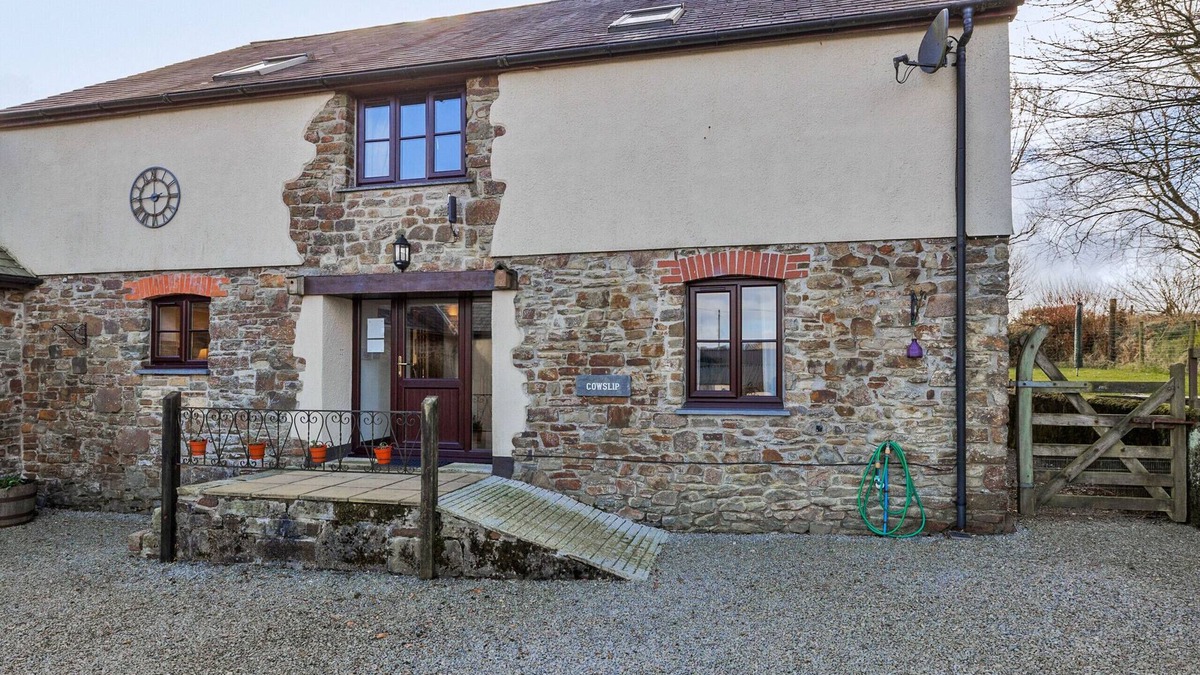 Holsworthy Cottage | Cowslip