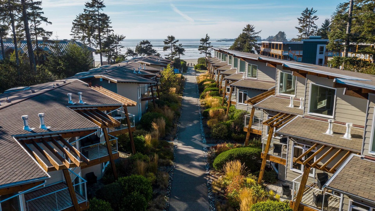 Tofino Hotel | Cox Bay Beach Resort