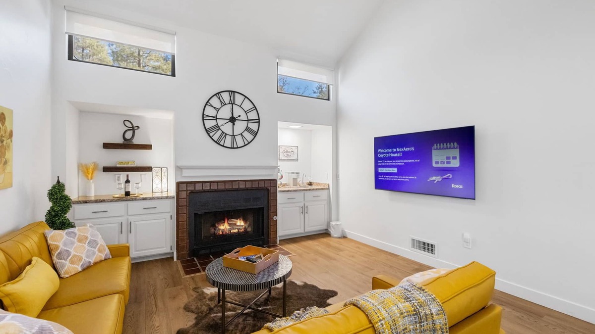 Hidden Valley Ranch House | Coyote Vacation Rental | 3-BR House on Canyon Dr, Prescott | mins to DT Patio Pool Tennis