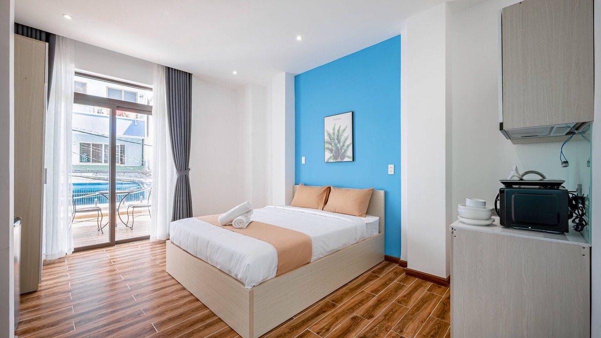 Binh Thanh Apartment | Cozrum Homes - Autumn House