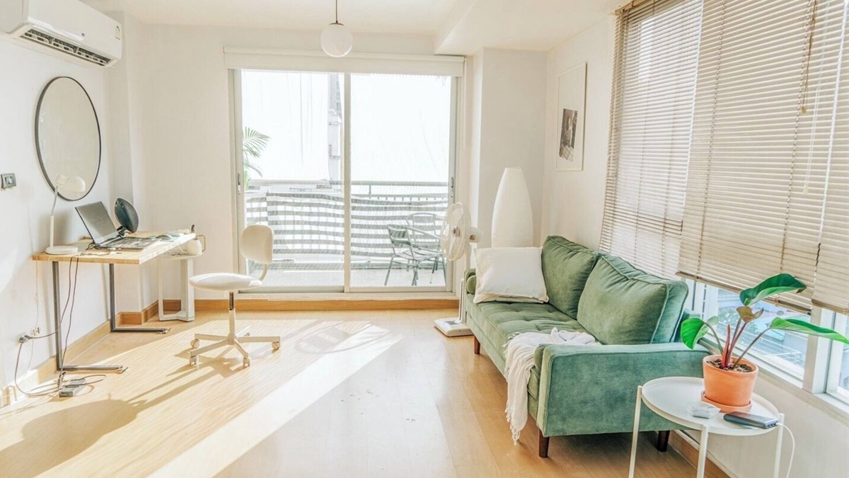 Phra Khanong Nuea Condo | Cozy 1-bedroom condo - Modern, Unblocked Views, near BTS, fast Internet