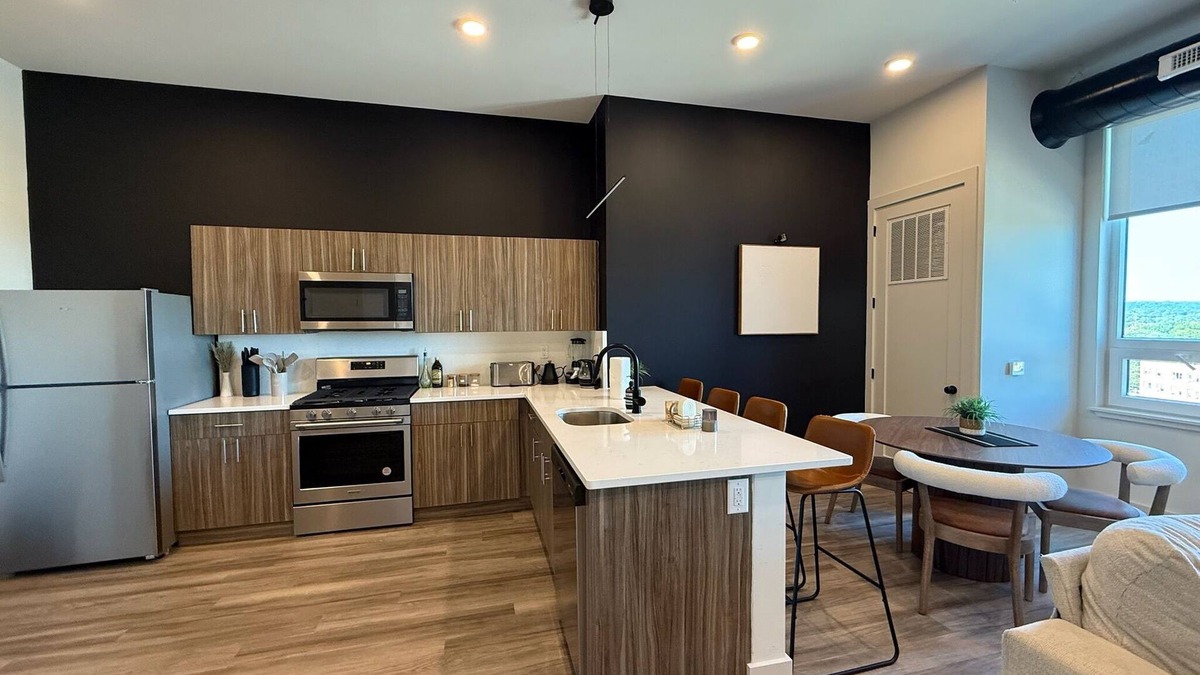 East Orange Apartment | Cozy 1-bedroom apartment with AC in charming East Orange