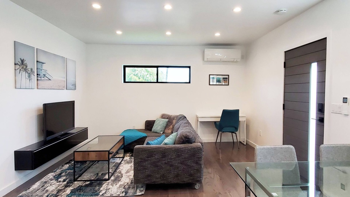 Mar Vista Apartment | Cozy 1-bedroom apartment in delightful MarVista, West Los Angeles