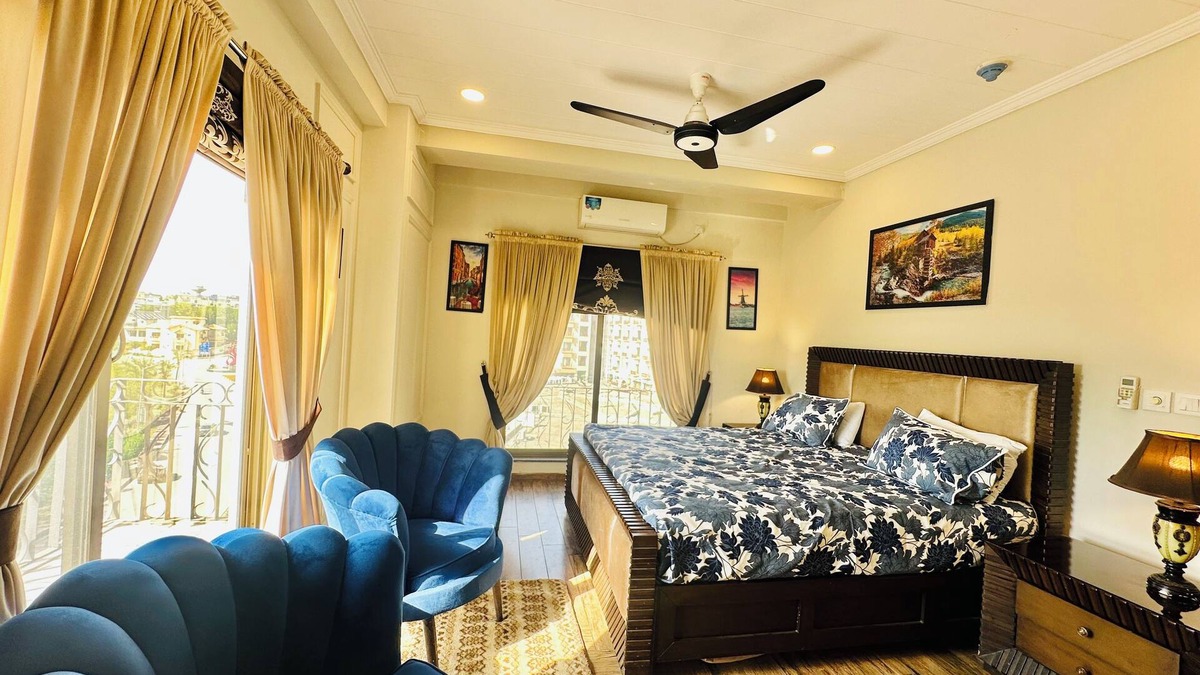 Rawalpindi Apartment | Cozy 1-bedroom apartment with AC, WiFi in beautiful Rawalpindi