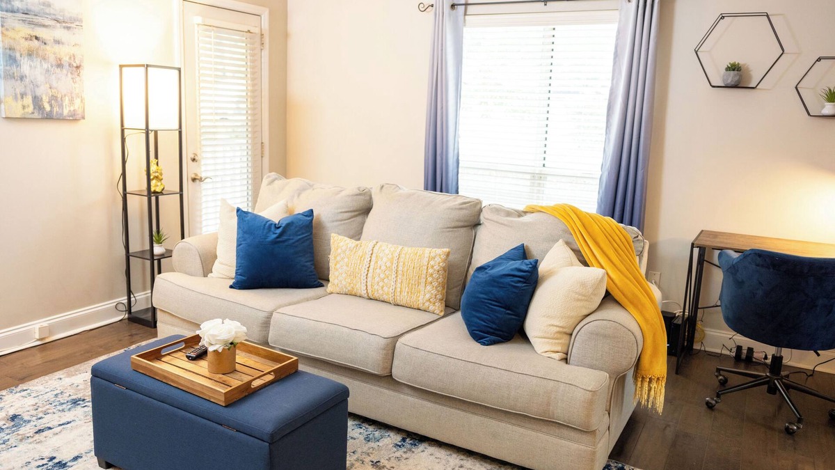 Charlotte Apartment | Cozy 1-bedroom apartment near downtown CLT w/free parking & WIFI