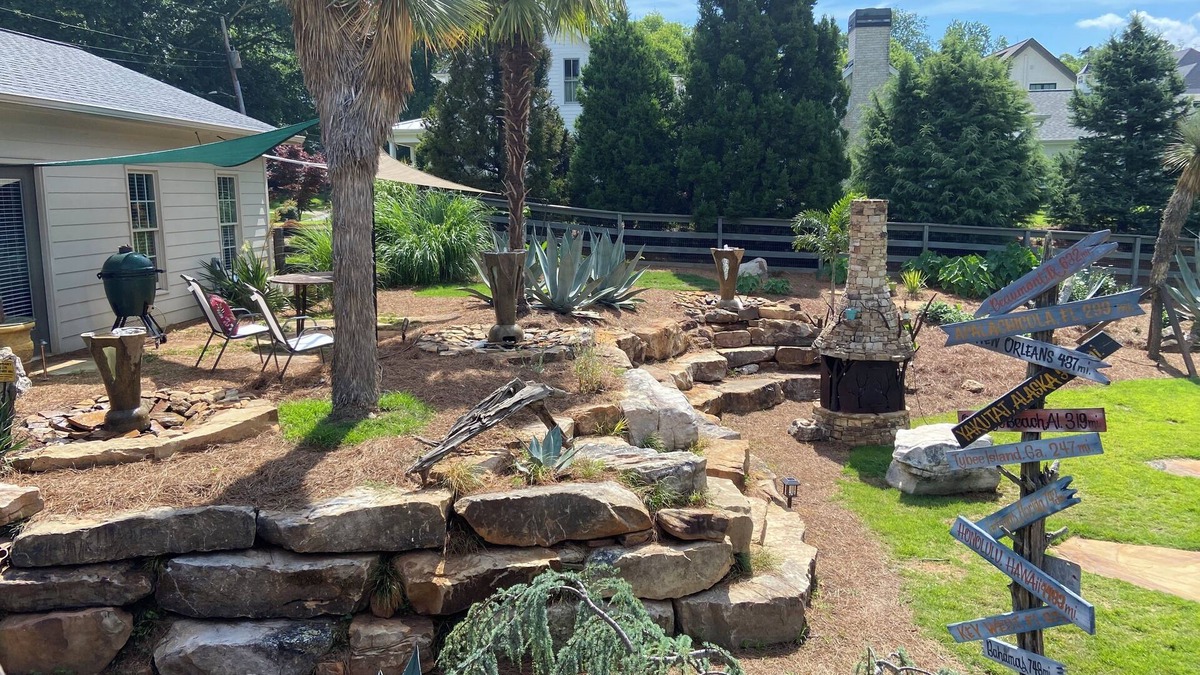 Roswell Apartment | Cozy 1-bedroom apartment in charming Roswell with pool