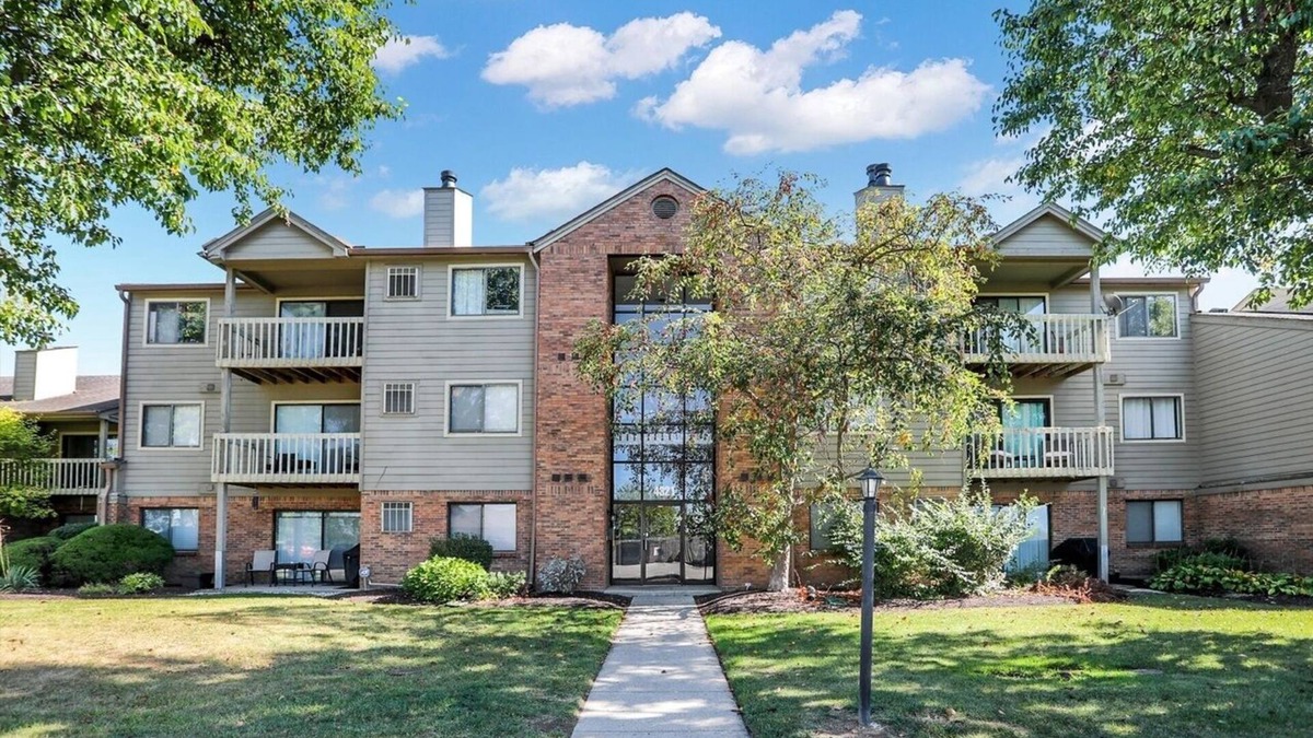 Pike Condo | Cozy 1-bedroom condo in amazing Indianapolis with WiFi, AC
