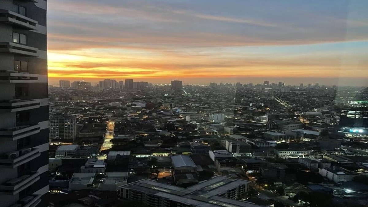 Bel-Air Condo | Cozy 1 bedroom condo w/AC and Wi-Fi in cool business district of Makati CityPH