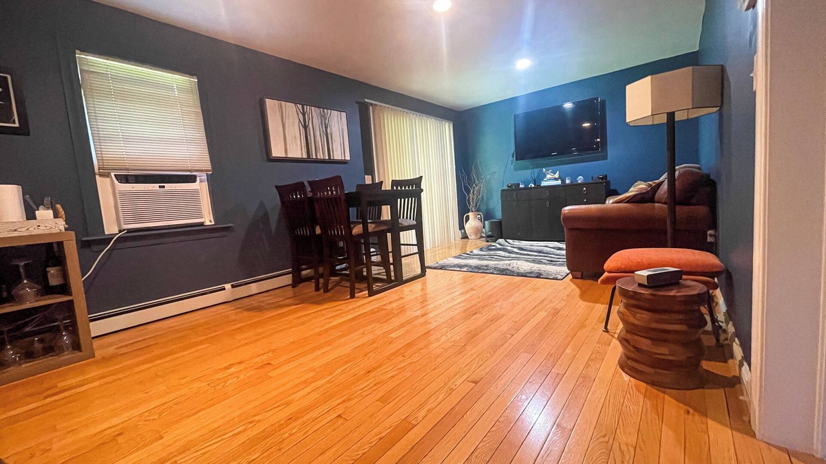 Middle Hope Apartment | Cozy 1-bedroom guest suite in lovely Beacon with AC, WiFi