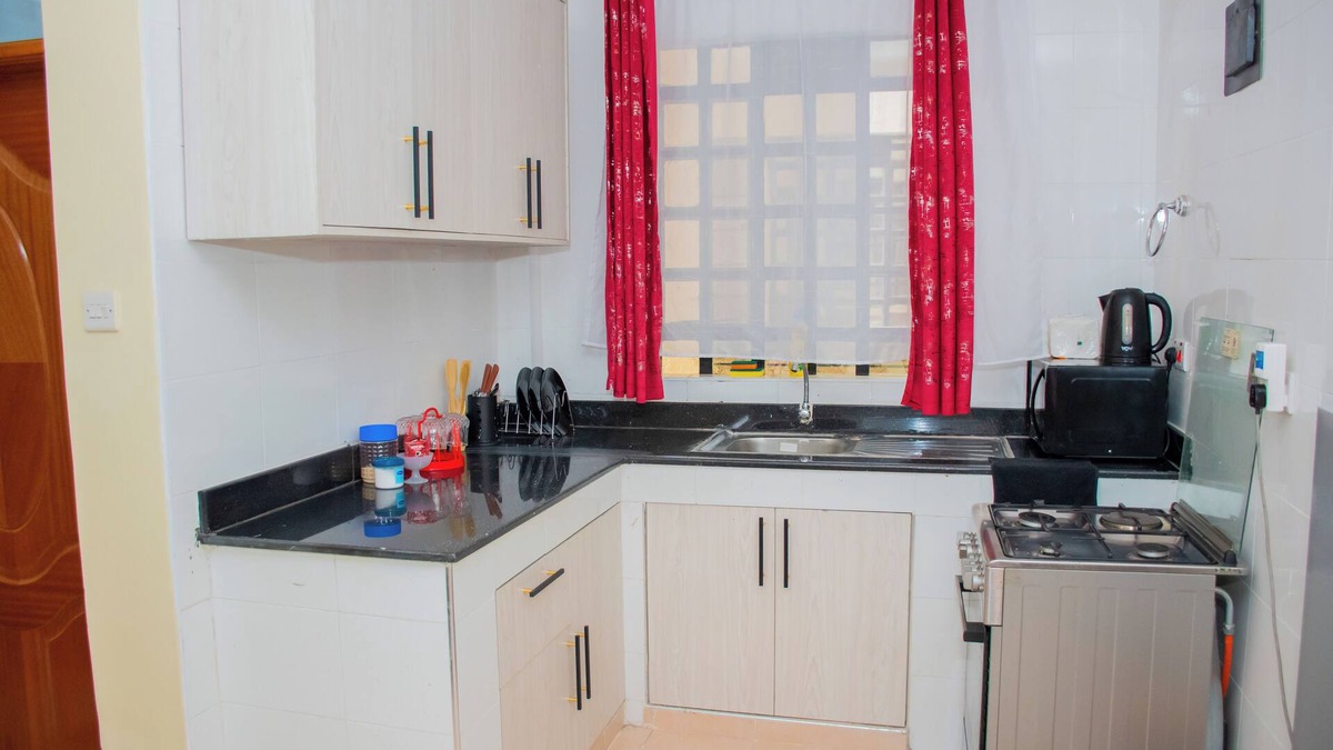 Nakuru Apartment | Cozy 1 Bedroom Section 58 getaway, with Lake Nakuru views