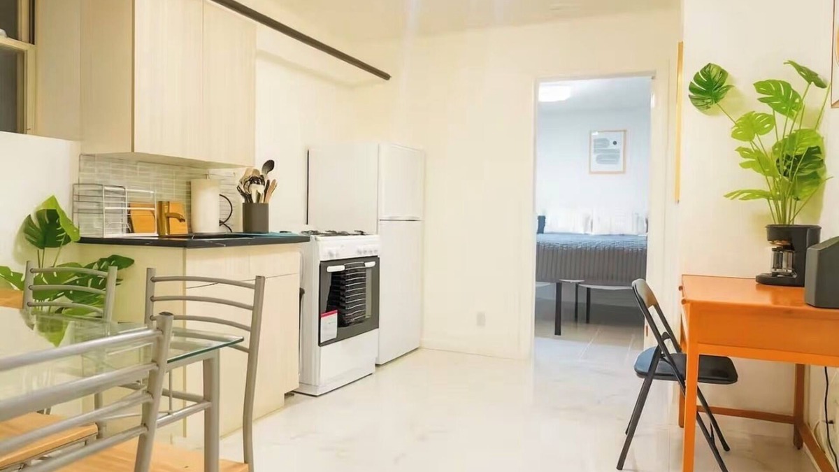 Union City Apartment | Cozy 1-Bedroom Walkout Apt with Private Entry