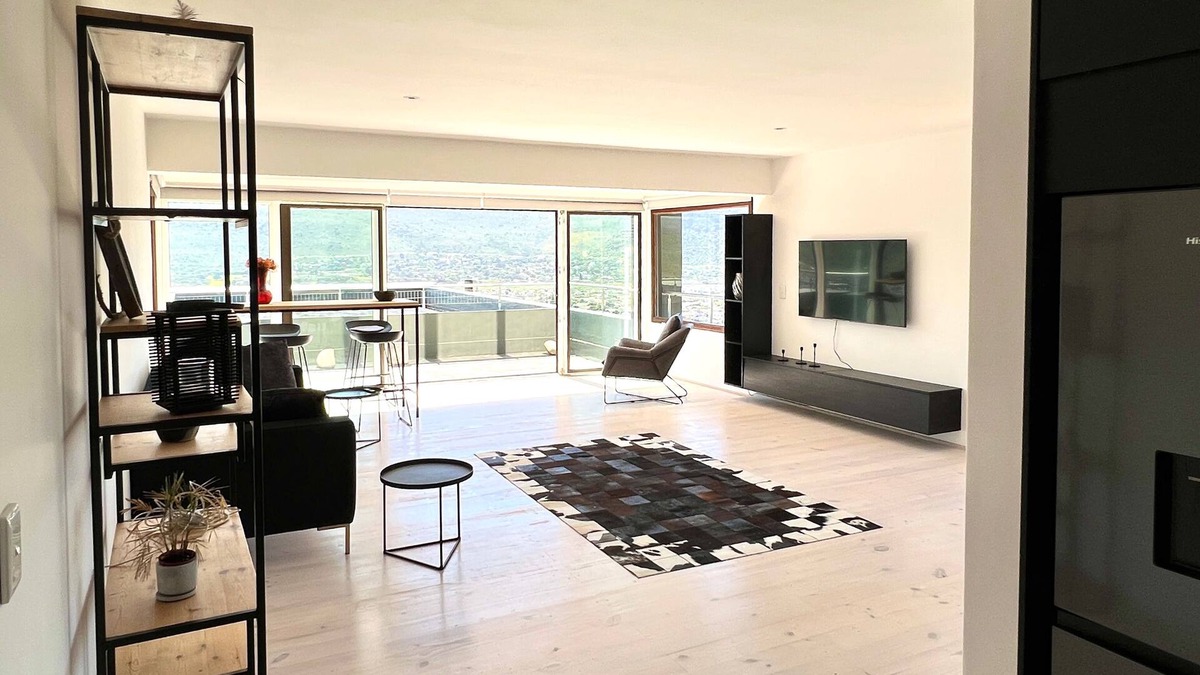 Fish Hoek Apartment | Cozy 1-bedroom with WiFi and AC in charming Cape Town
