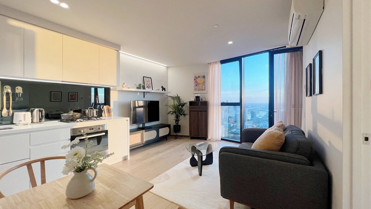 Carlton South Apartment | Cozy 1B1B APT with stunning view