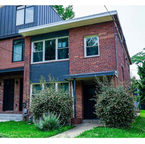 Northeast Apartment | Cozy 1BR Basement Unit with Private Entry & Free Parking