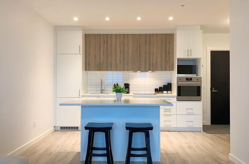 Waterloo Apartment | Cozy 1BR Condo w/Insuite LDRY, Gym & Free Parking