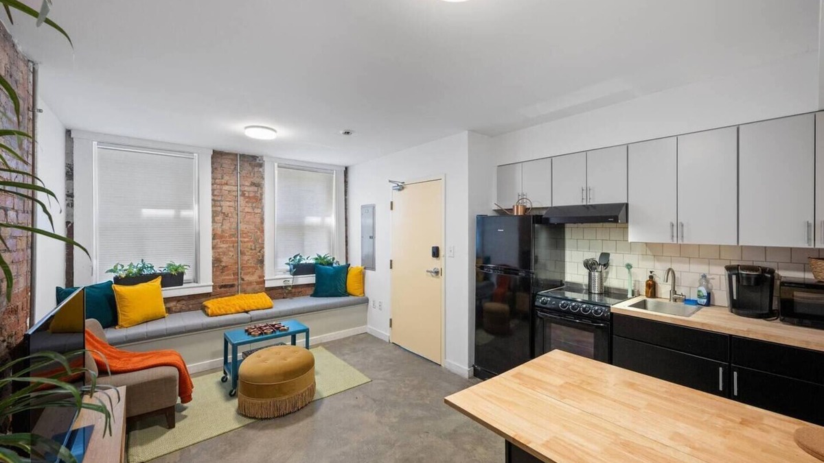 Over-the-Rhine Apartment | Cozy 1BR Near Findlay Market and UC, Rhinegeist