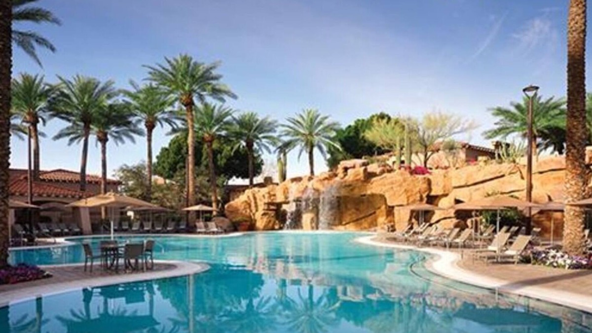 North Scottsdale Condo | Cozy 1BR Villa at Sheraton Desert Oasis. 10% Off 5-7 Night Stays