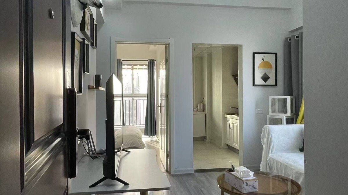 Huainan Apartment | Cozy 1BR Wanda Plaza Elevator Bath