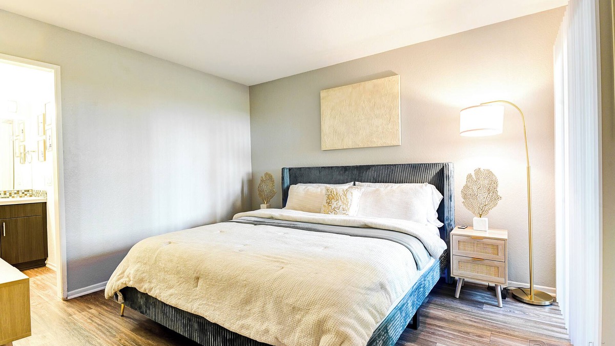 Mission Viejo Apartment | Cozy 2-bedroom apartment in Mission Viejo, close to shopping & freeway