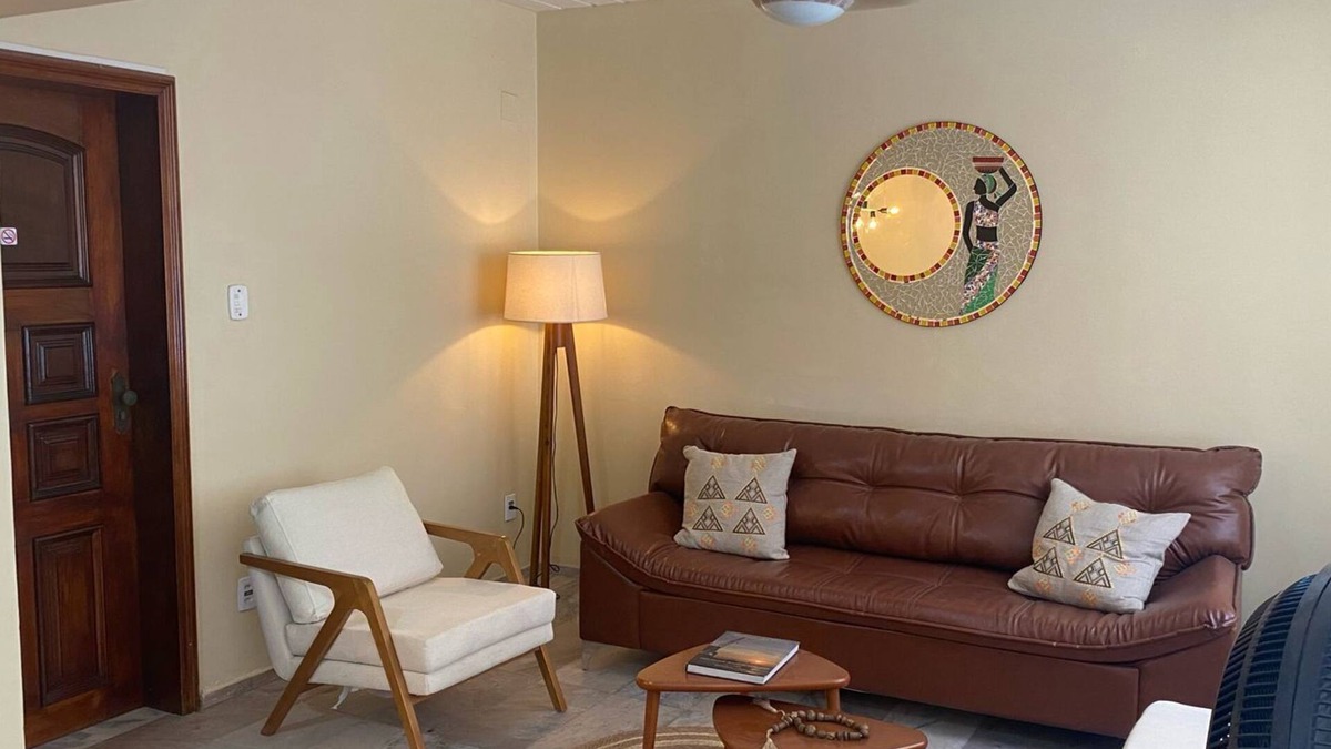 Cremacao Apartment | Cozy 2-bedroom apartment with AC, WiFi in charming Nazaré great for families.