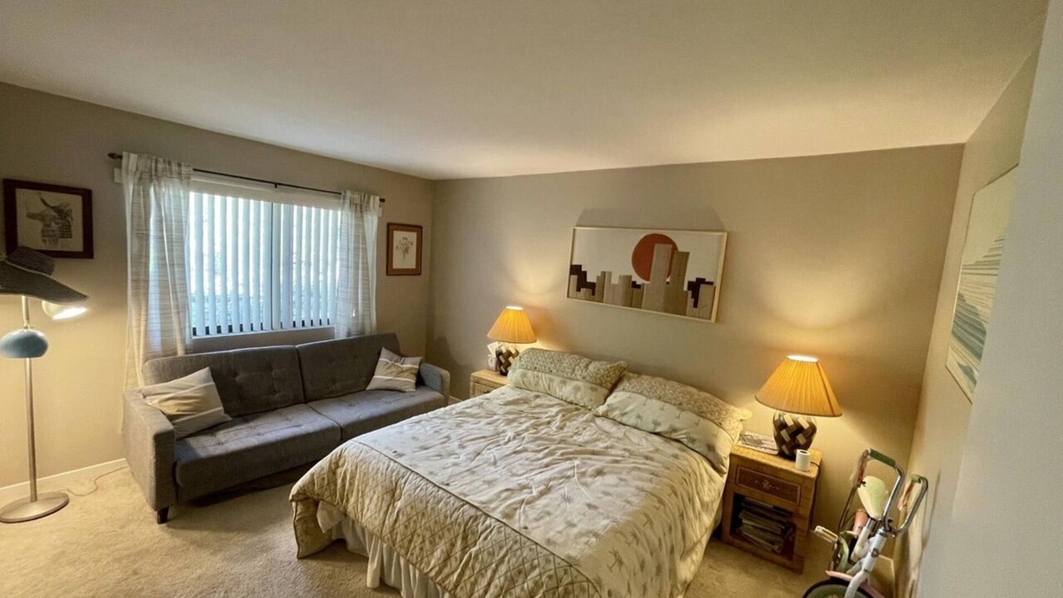 North Shores Condo | Cozy 2-bedroom condo with WiFi, fitness room in charming Rehoboth Beach