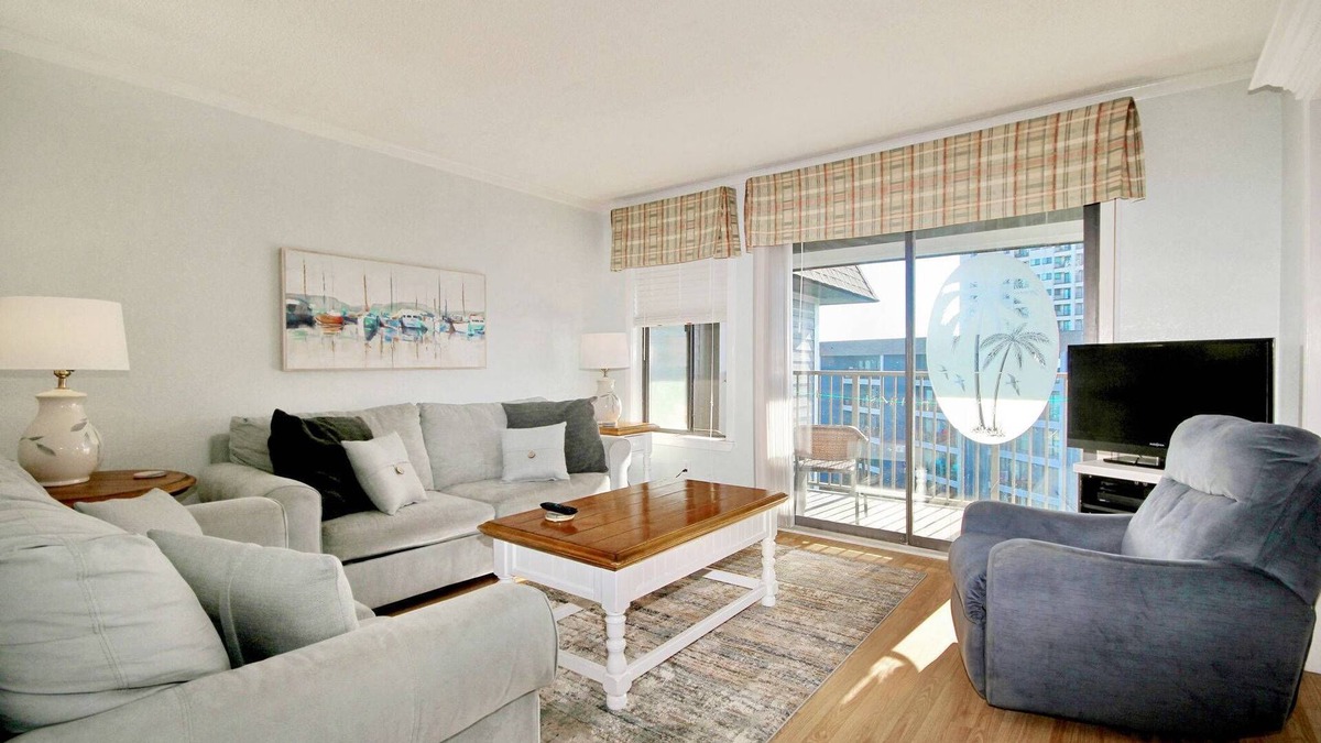 Myrtle Beach Condo | Cozy 2-bedroom condo, Ocean front! Top Floor! in fabulous Myrtle Beach resort