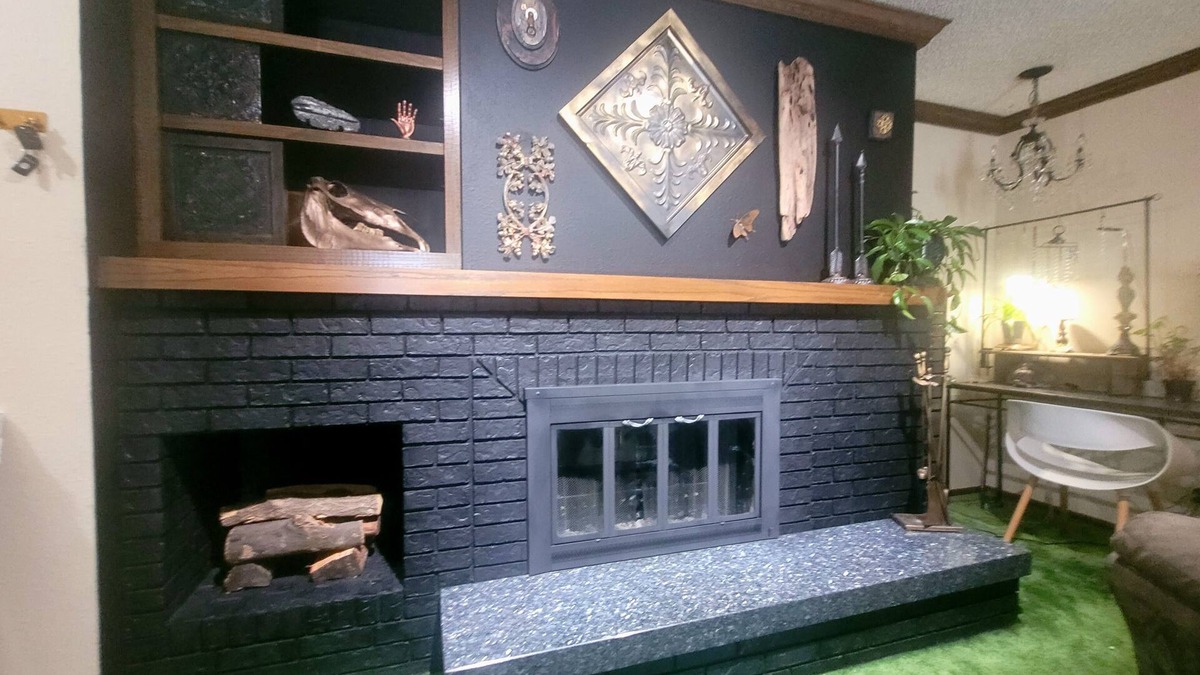 Grand Forks Condo | Cozy 2-bedroom condo with WiFi, AC in tranquil Grand Forks