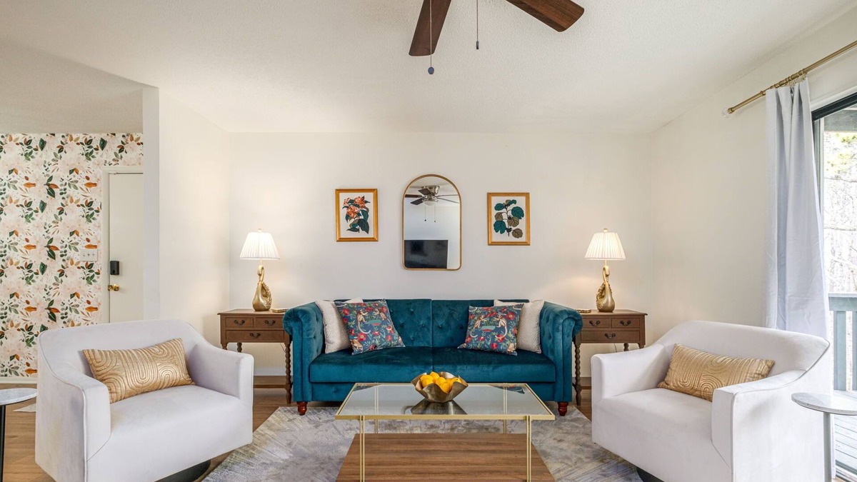 Vestavia Hills Condo | Cozy 2-bedroom condo in the heart of Homewood/Vestavia, minutes from Samford/UAB