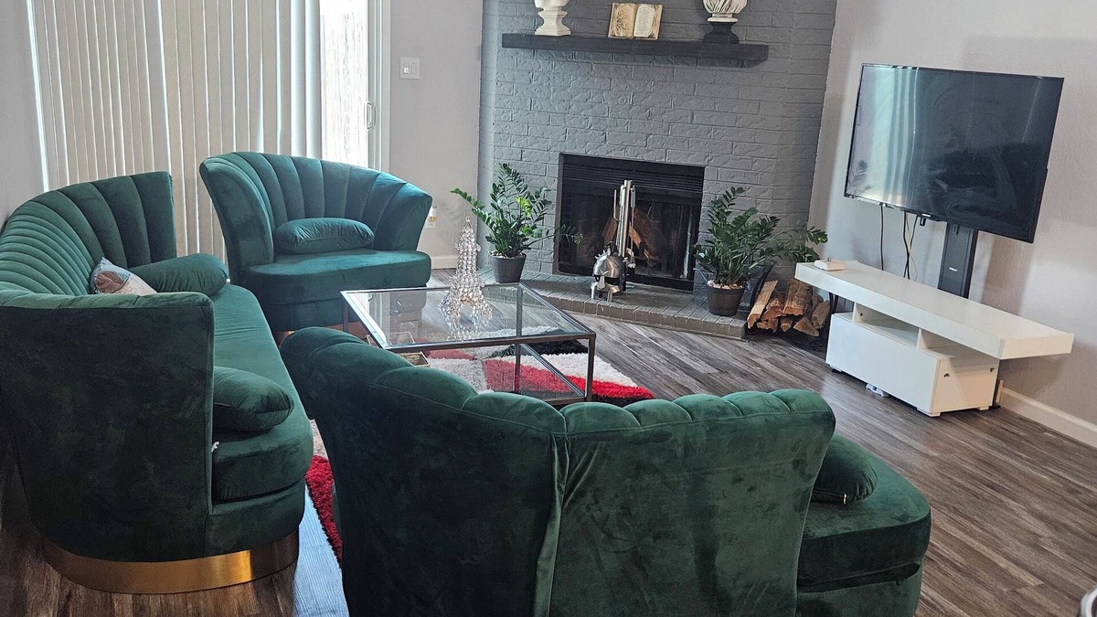 Plano Condo | Cozy 2-bedroom condo with WiFi, AC in welcoming Plano