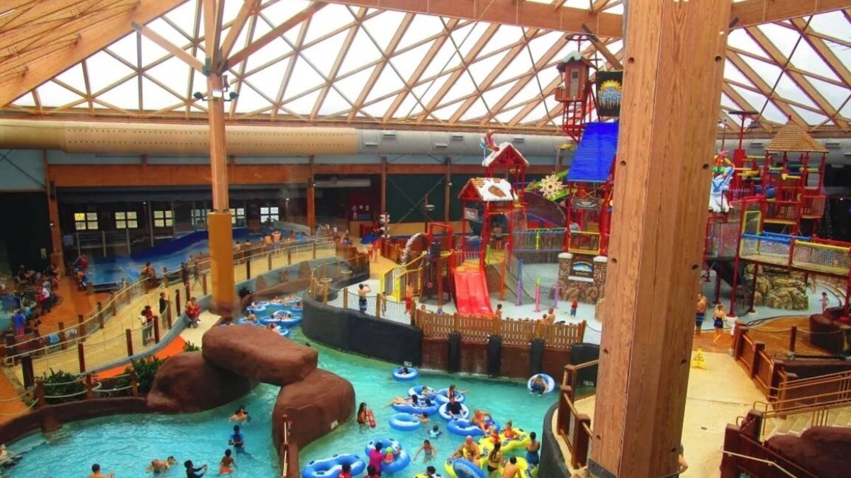 McGaheysville Resort | Cozy 2-bedroom resort with fitness room, WiFi in awesome Massanutten