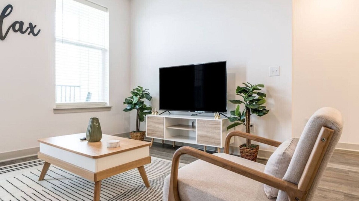 Whitestown Apartment | Cozy 2-Bedroom Whitestown