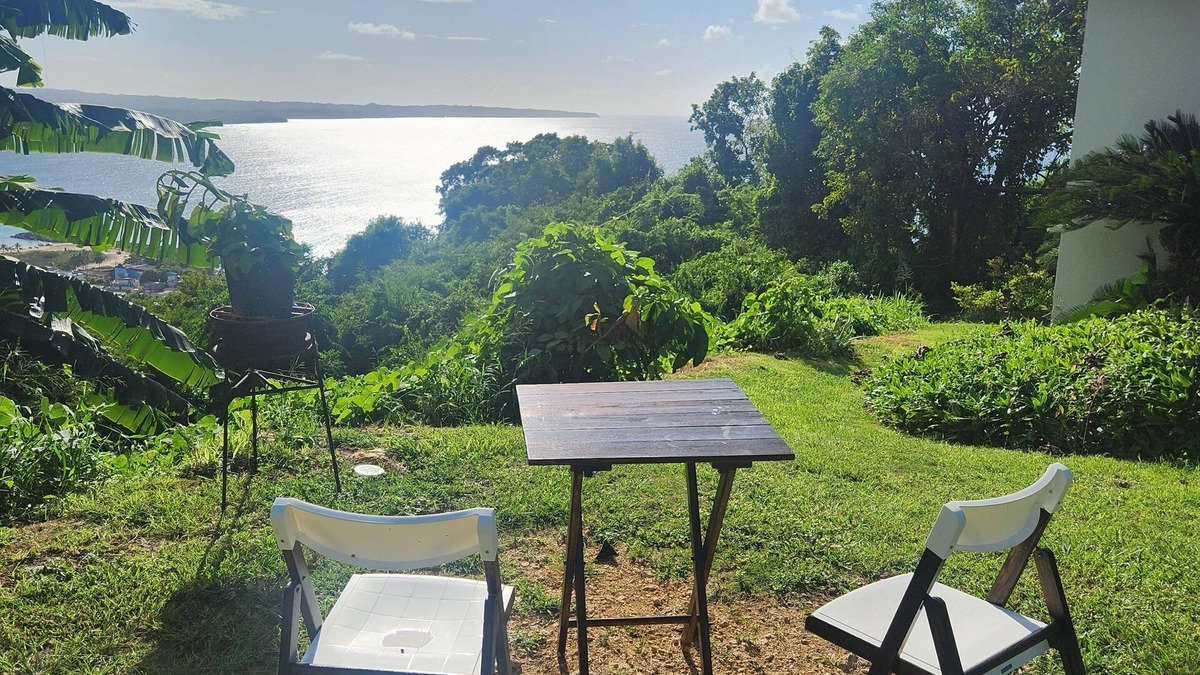 Aguadilla Pueblo House | Cozy 2-bedrooms guest house in adorable Aguadilla with a spectacular sea view.