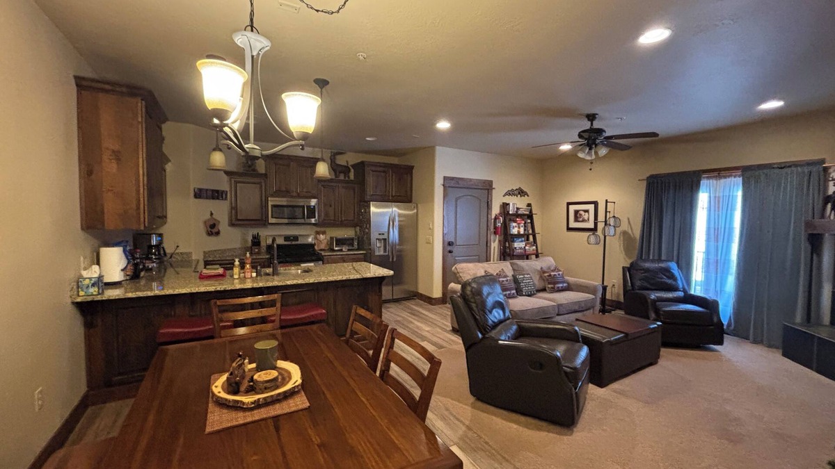 Brian Head Condo | Cozy 2 br 2 ba, attached 2 car garage, sleeps 5