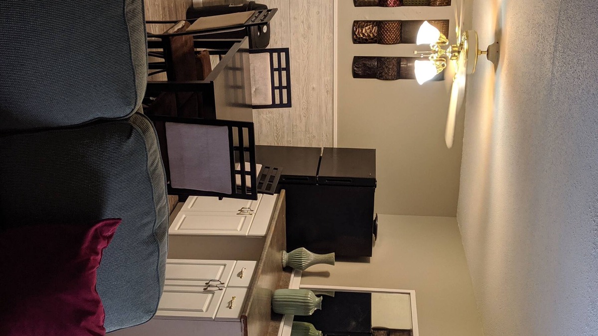 Ferguson Apartment | Cozy 2bd w WiFi and Private Entry
