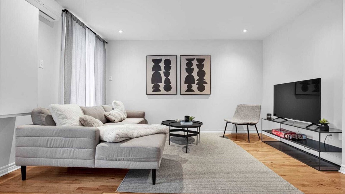 Verdun Apartment | Cozy 2BDR Apartment in Verdun