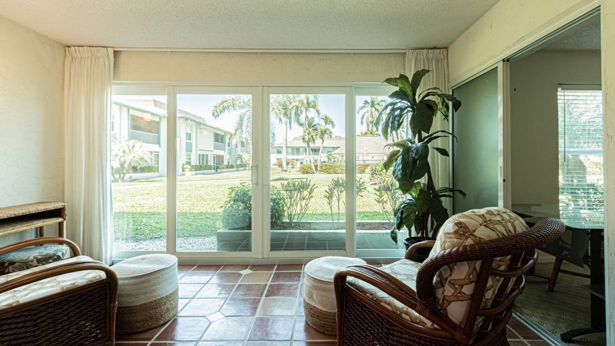 Naples Condo | COZY 2BR/2BA FURNISHED CONDO – 55+ COMMUNITY IN RIVIERA GOLF ESTATES BY LELY