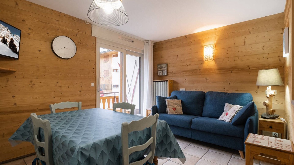 La Clusaz Apartment | Cozy 2BR Apartment, 400m from Ski Lifts, Near Shops