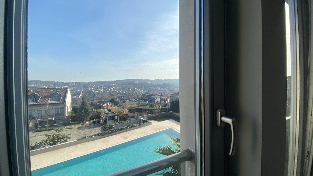 Sariyer Apartment | Cozy 2BR Duplex with private garden