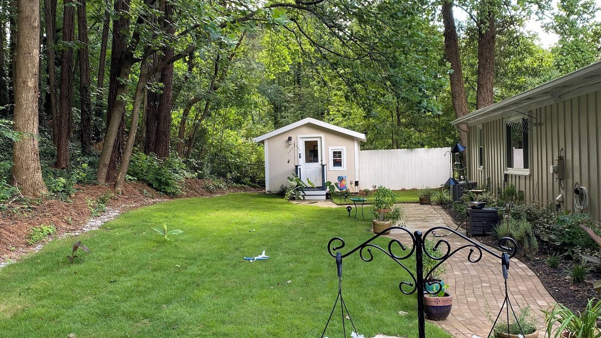 Mableton House | Cozy 2BR Home w/Office, Gym, & Backyard Near Trails, Parks, and Atlanta Fun