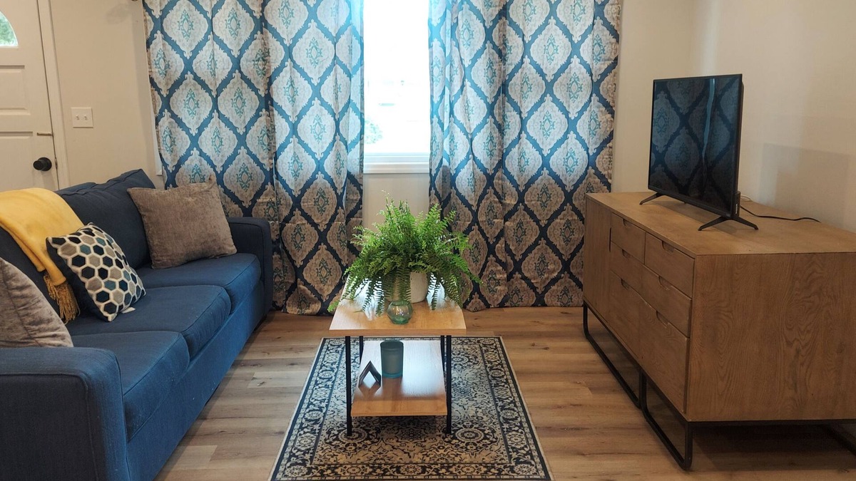 Bayville House | Cozy 3 bedroom ranch.